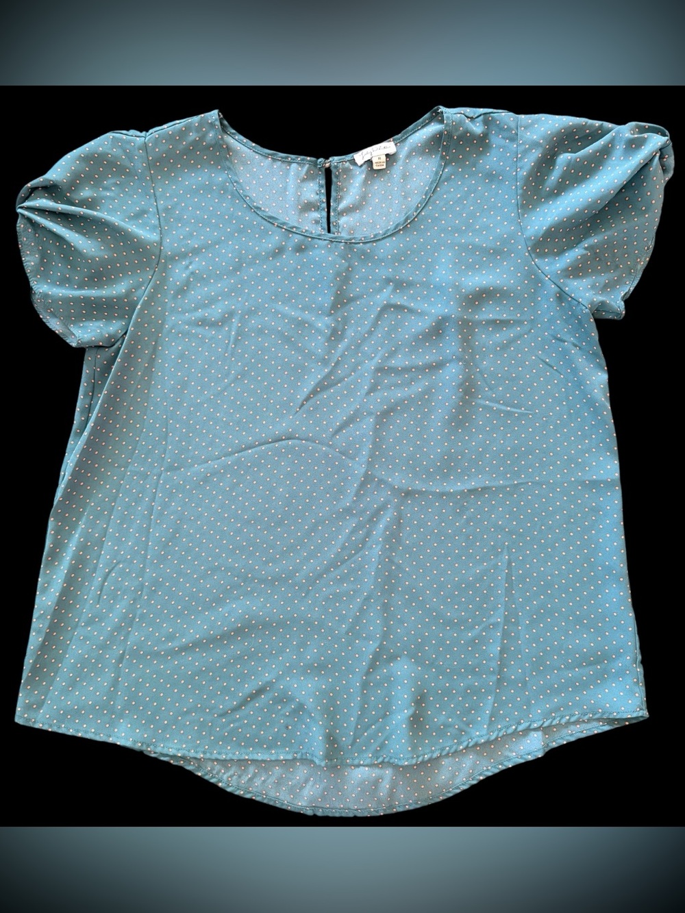 Lily White M Teal Polka Dot Twist Sleeve Blouse Scoop Neck Hi-Low